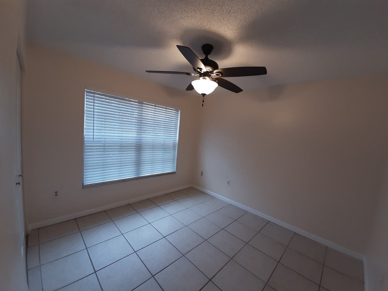 2910 Wainwright Ct - Photo 7 of 13