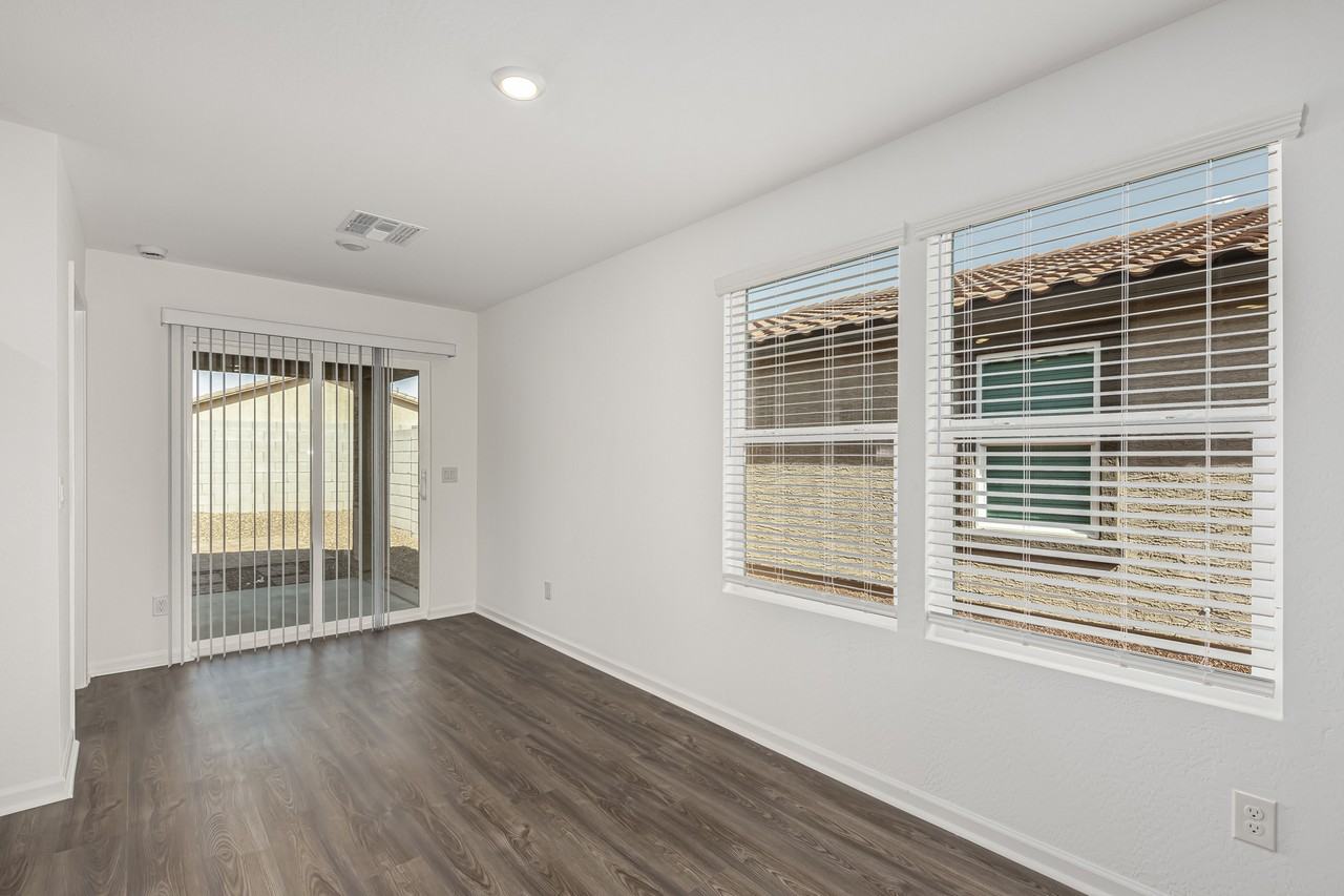 1402 E Peggy Dr #NA - Photo 7 of 19