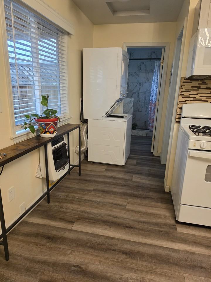 254 Rockrose St #NA - Photo 2 of 8