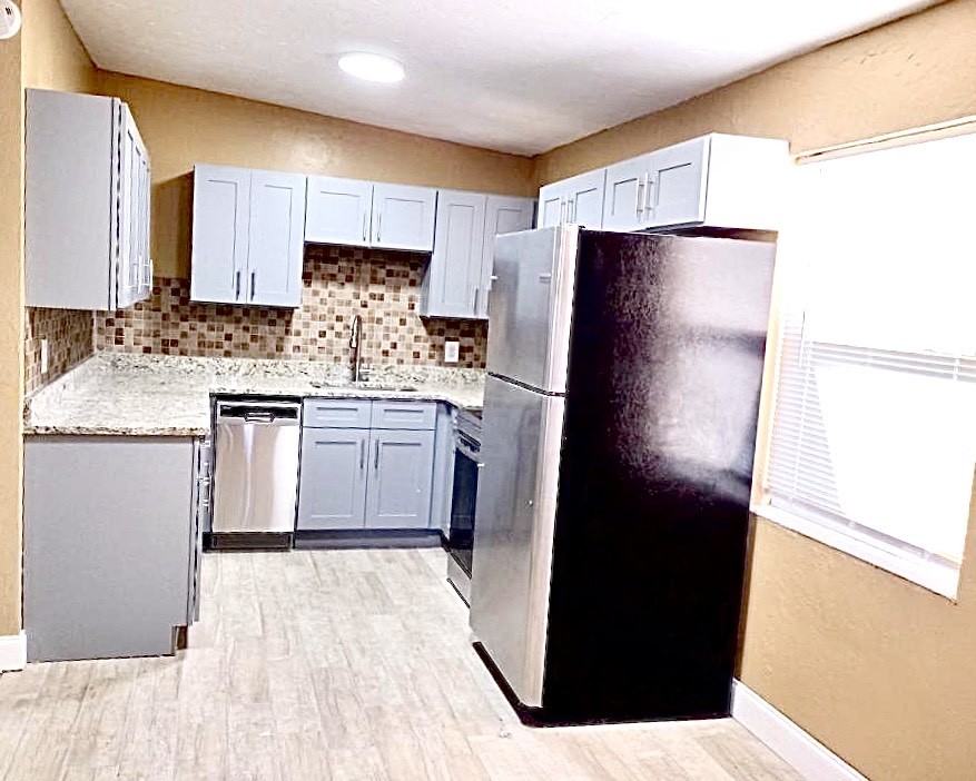 1362 Gardenia Ave #NA - Photo 4 of 14
