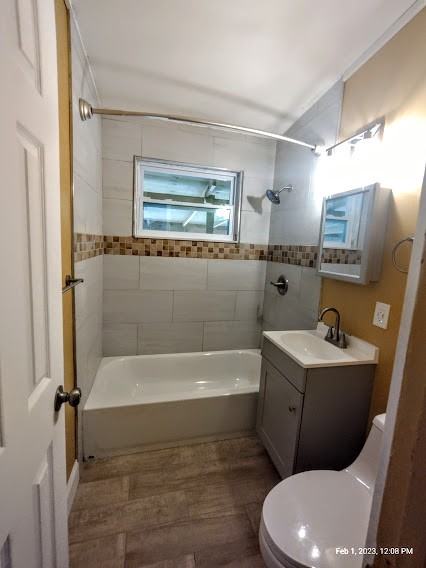 1362 Gardenia Ave #NA - Photo 7 of 14
