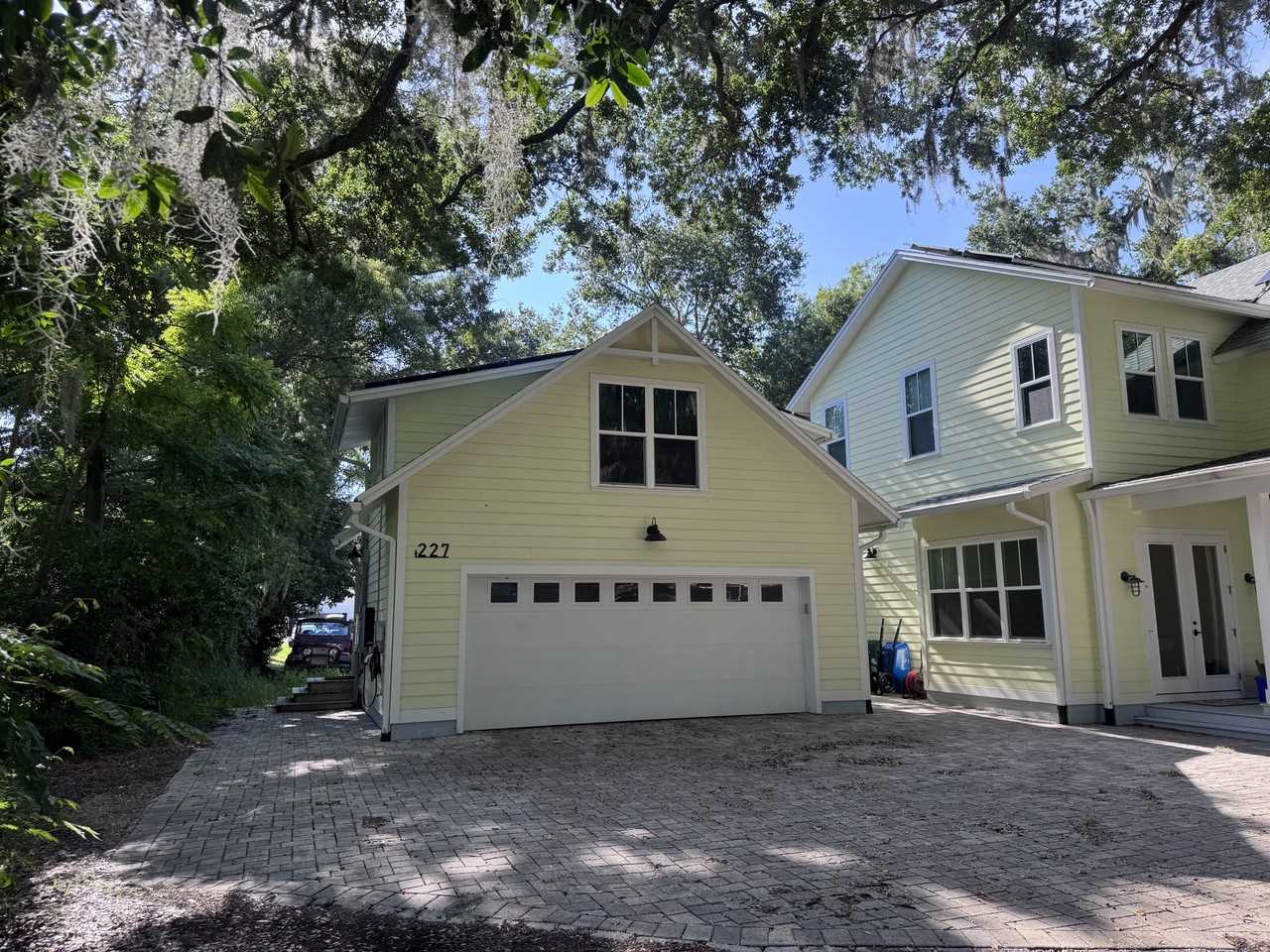 227 N Woodland St #NA - Photo 2 of 24