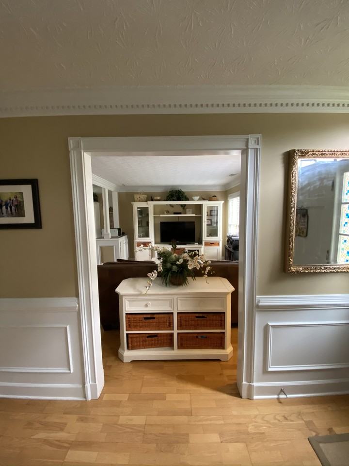 1235 Pemshire Ct #NA - Photo 3 of 34