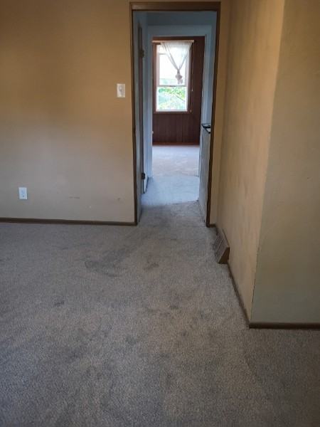 118 Redlyn St #NA - Photo 3 of 6