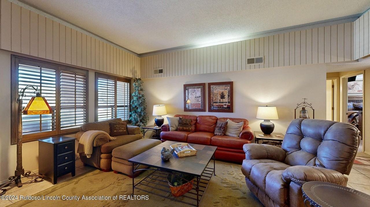 110 Bogie Ln #2B - Photo 2 of 19