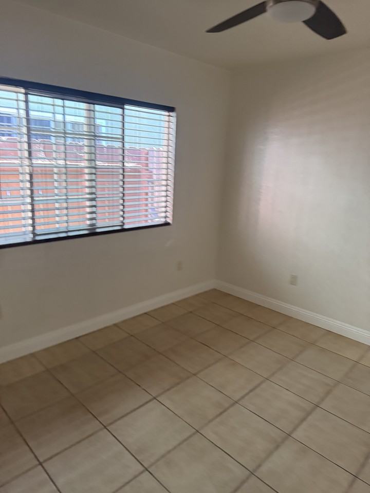 4659 34th St #NA - Photo 4 of 11