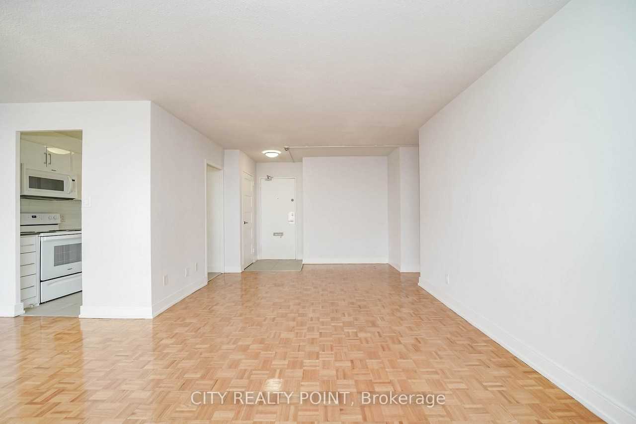6200 Bathurst Street - Photo 12