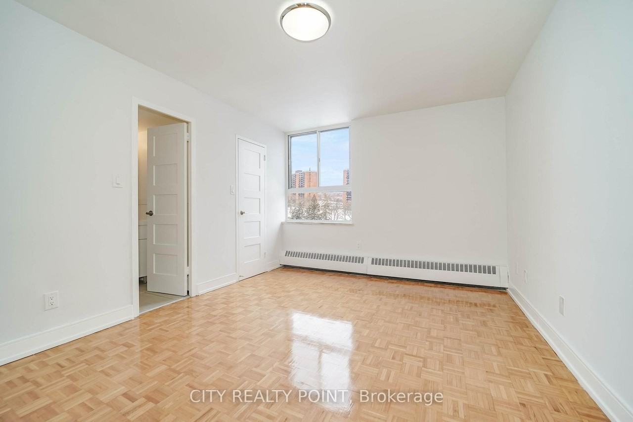 6200 Bathurst Street - Photo 14