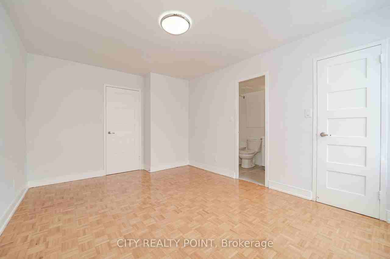 6200 Bathurst Street - Photo 16