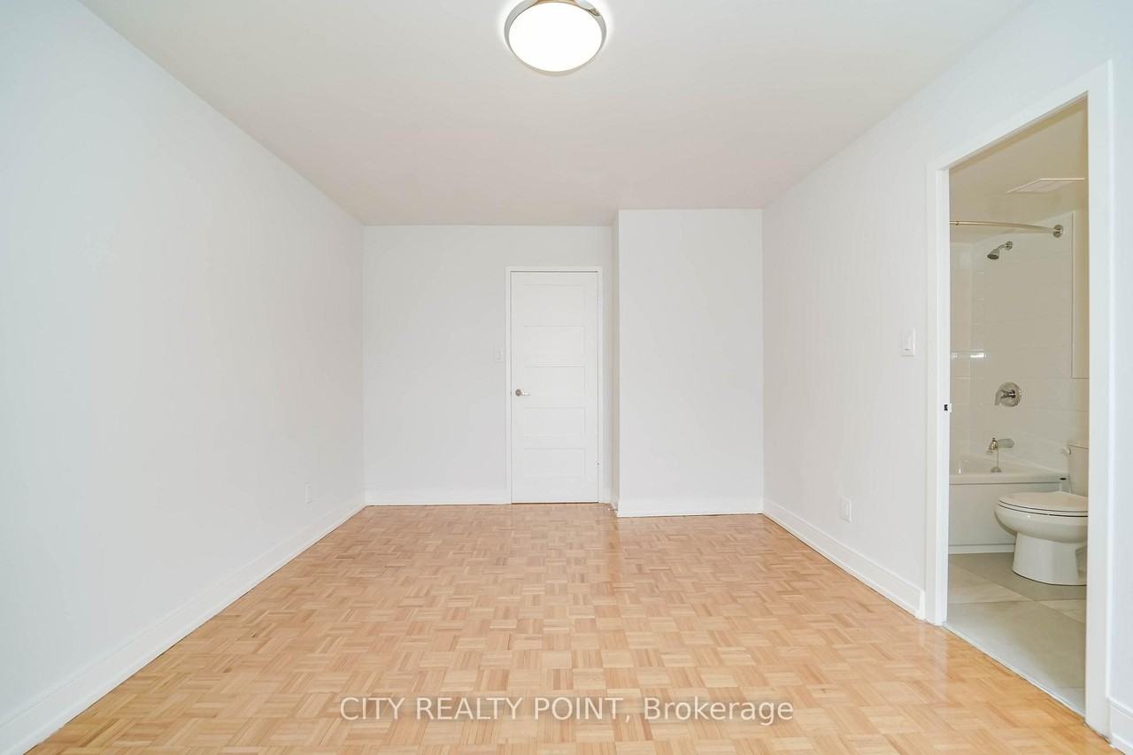 6200 Bathurst Street - Photo 22