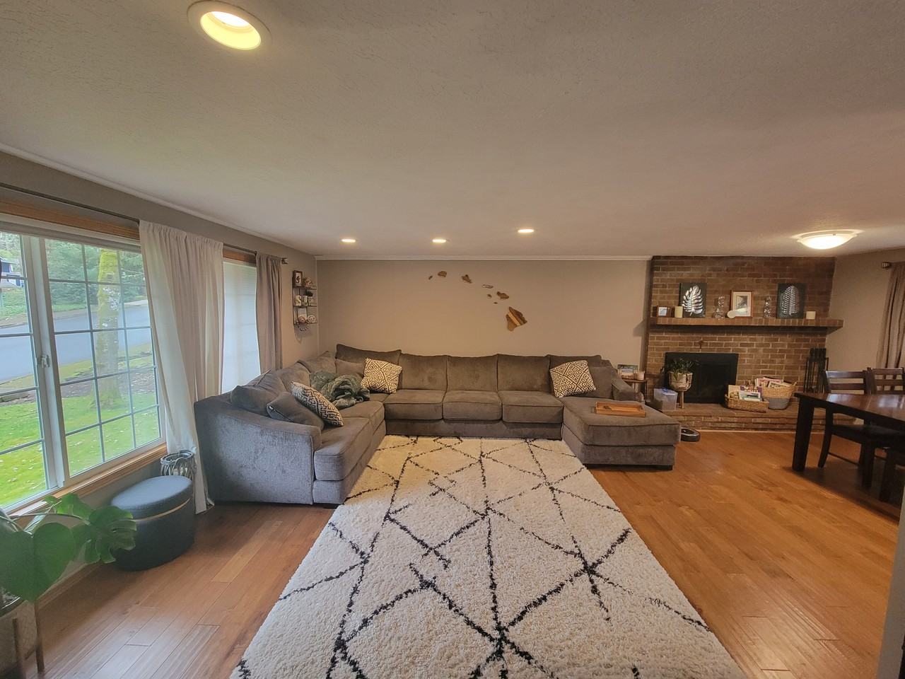 2680 Windsor Cir E #NA - Photo 6 of 17