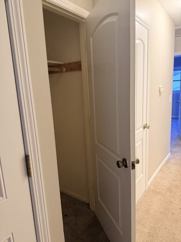 917 Park St #917 - Photo 4 of 10