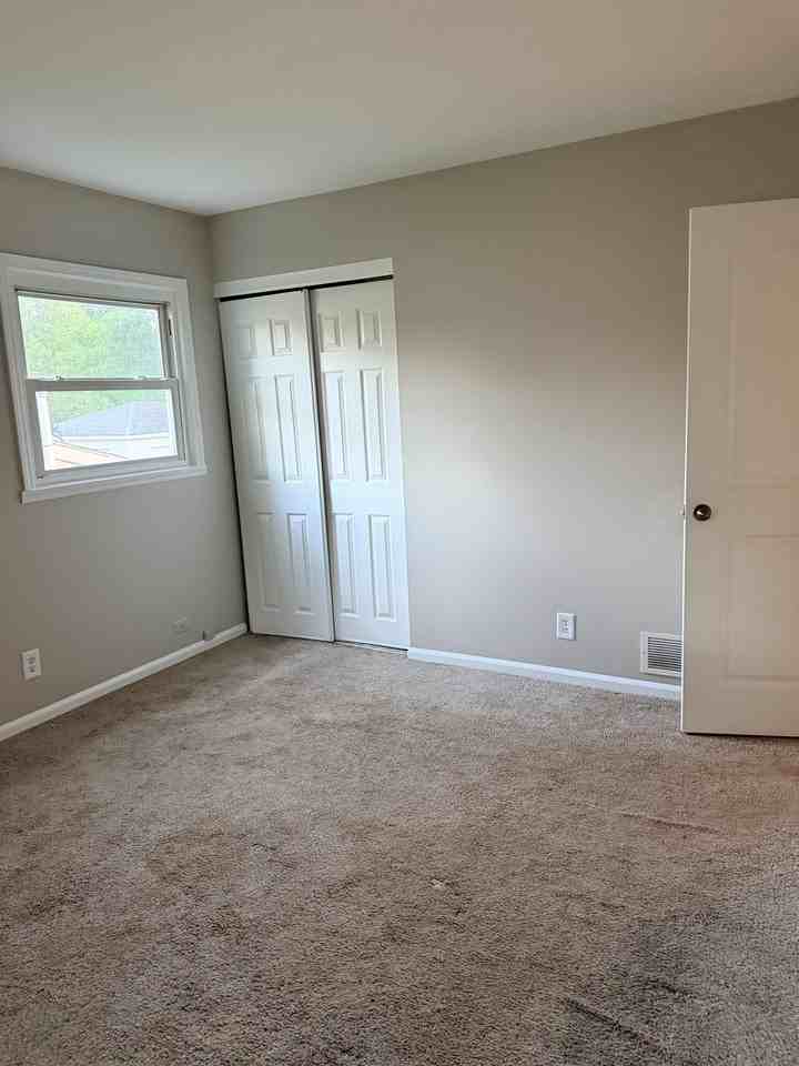 917 Park St #917 - Photo 7 of 10