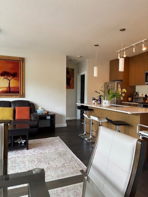 1330 Marine Drive #40x - Photo 2 of 5
