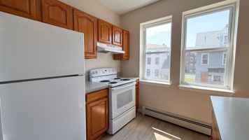 featured image of 162 Ward St