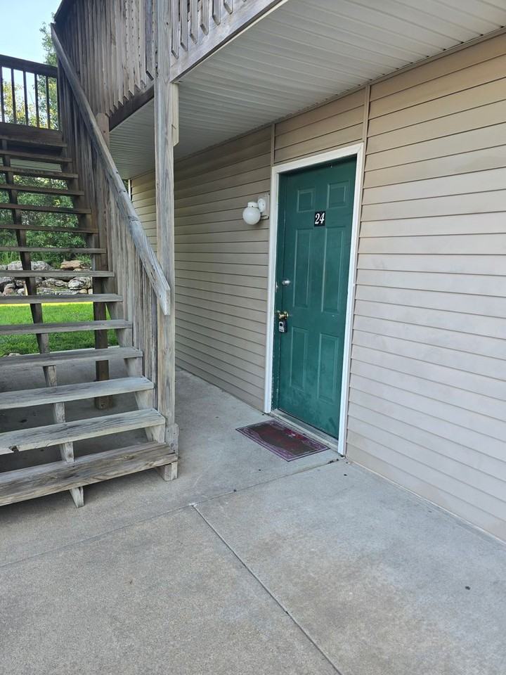 852 Highway D #24 - Photo 2 of 11