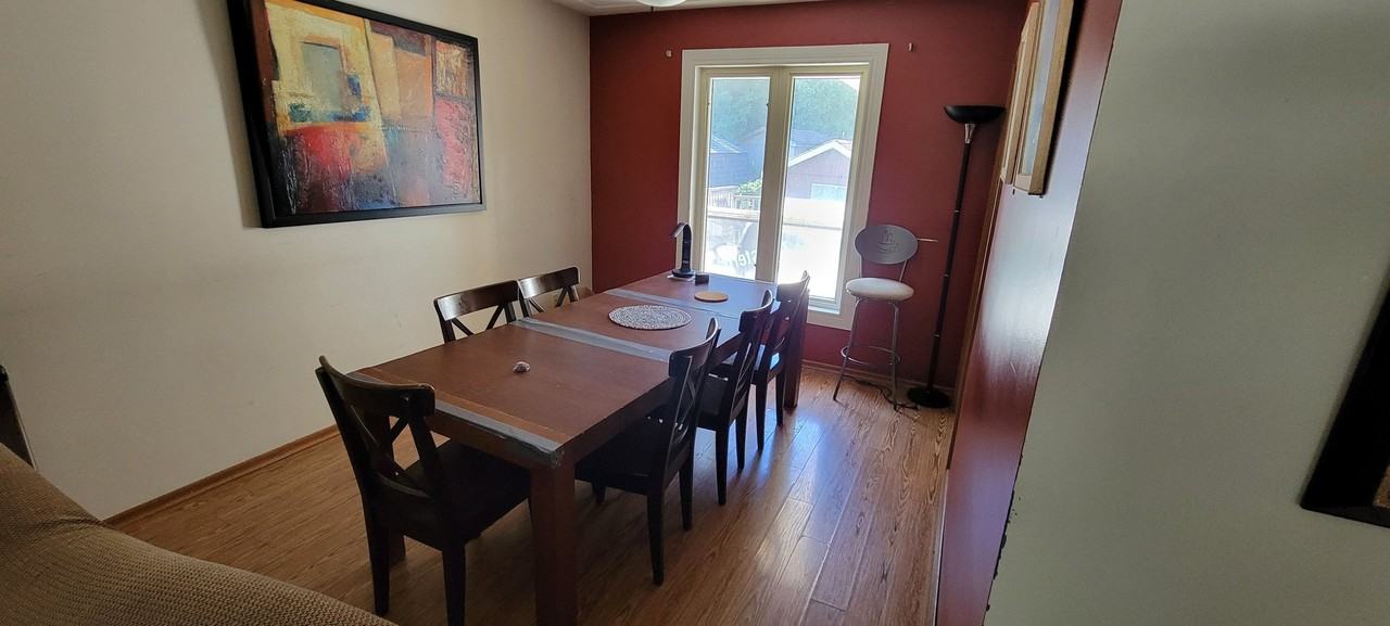 407 Tamarack Dr - Photo 3 of 9