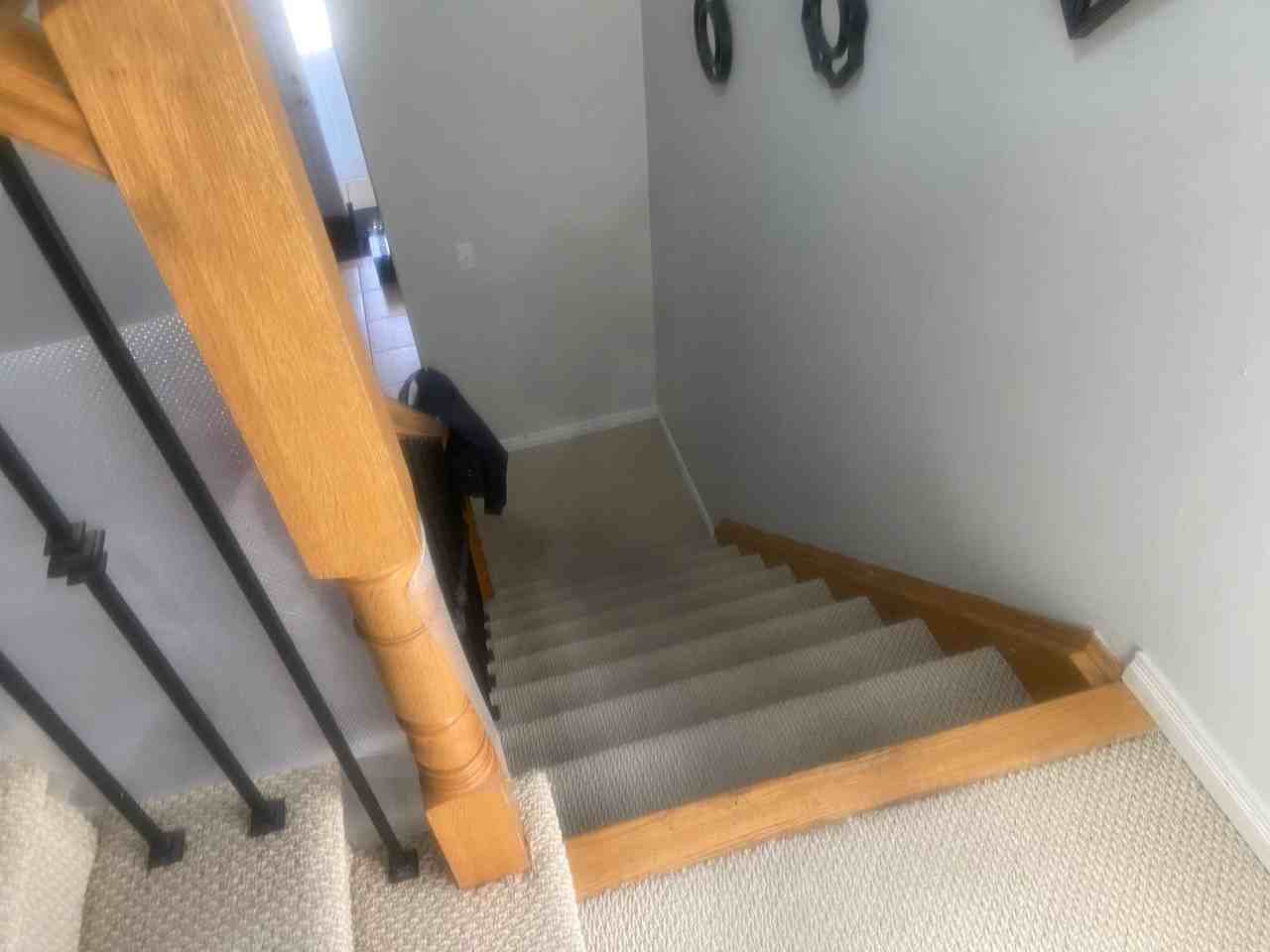 18 Osgoode Dr - Photo 3 of 7