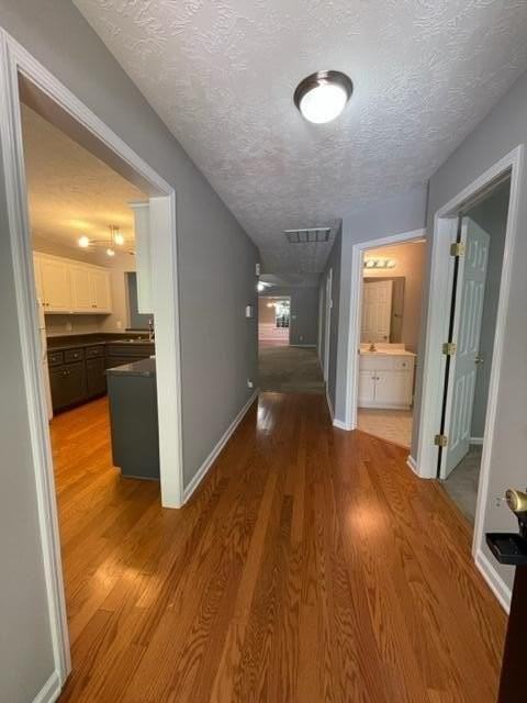181 Kendallwood Ct - Photo 2 of 19