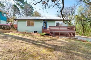 515 W Holly St - Photo 1 of 1