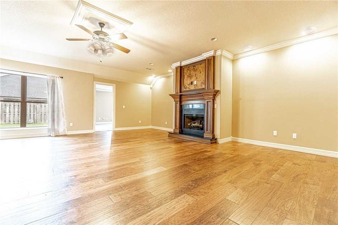 1151 Torbay Trce - Photo 3 of 24