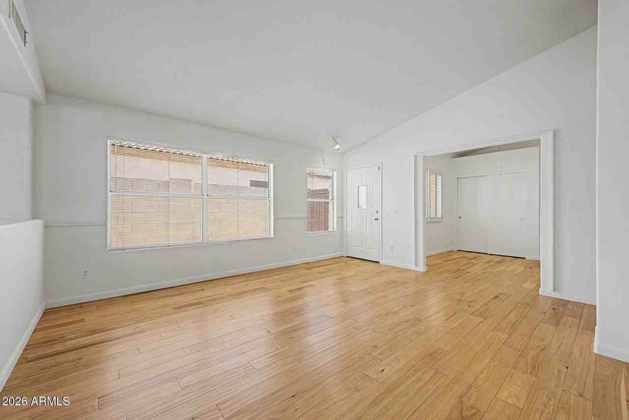 4626 E Charleston Ave - Photo 3 of 33