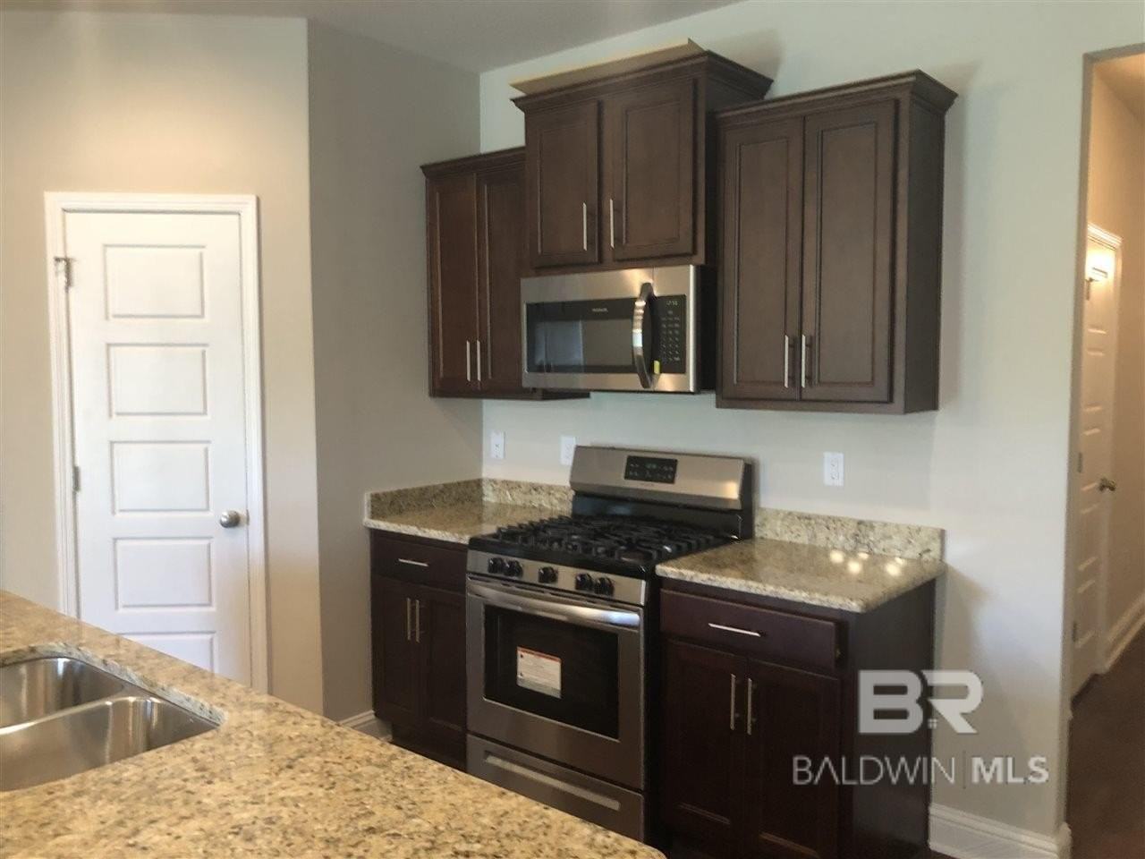 31681 Kestrel Loop - Photo 2 of 9