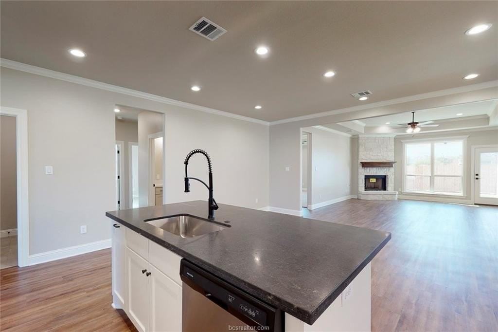 3908 Eskew Dr - Photo 7 of 23