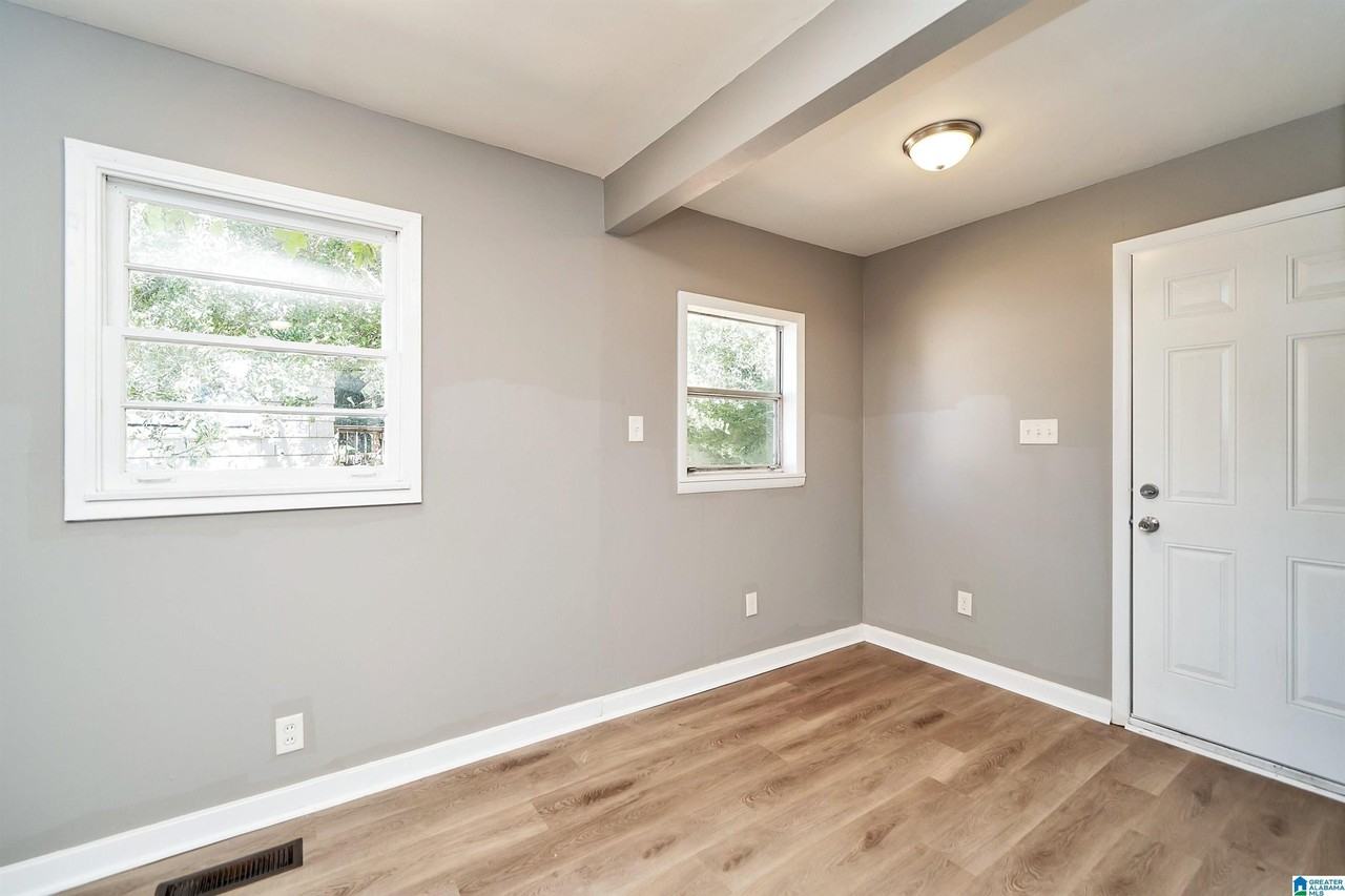 821 Alden Ave - Photo 4 of 11
