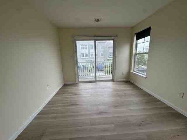 169 Sea Grass Ln #2 - Photo 6 of 8