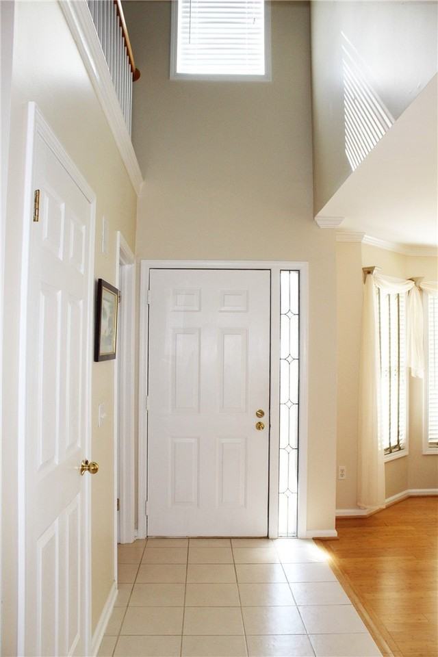 121 Brittany Cir - Photo 2 of 26