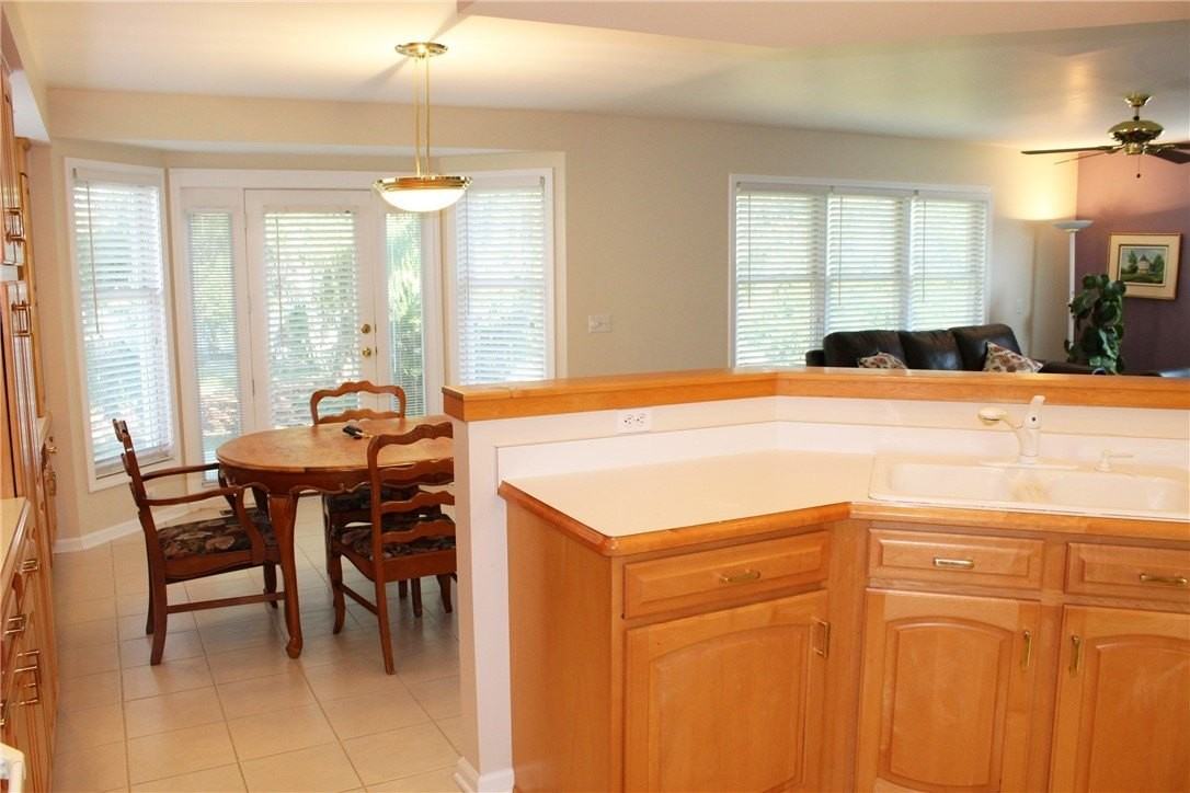 121 Brittany Cir - Photo 7 of 26