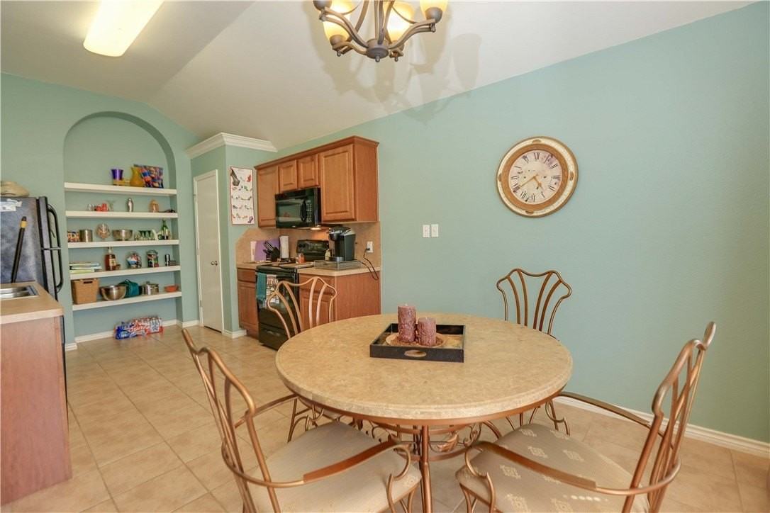 2317 Tropical Wind Dr - Photo 3 of 13