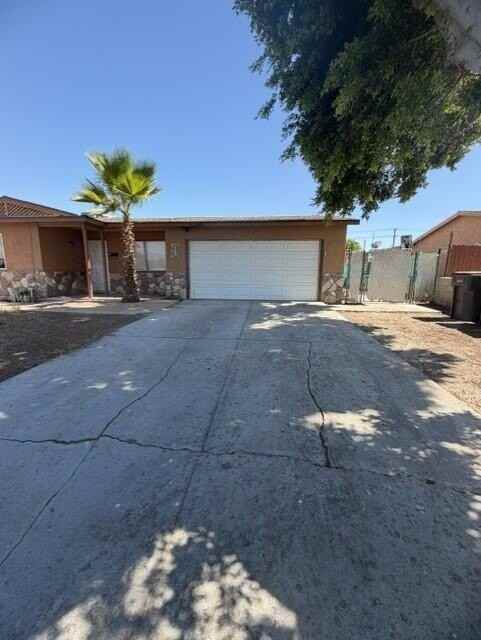 82301 Olivera Way - Photo 3 of 14