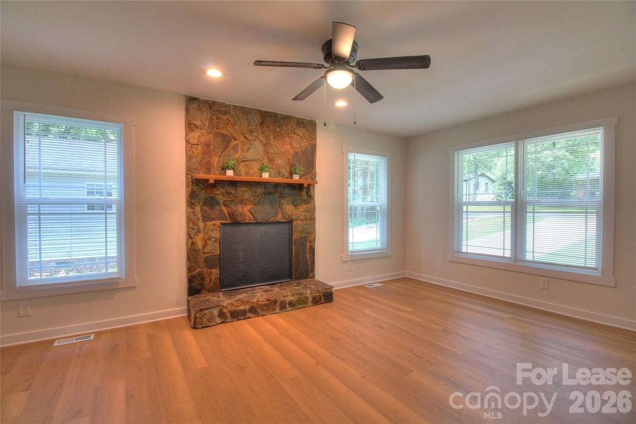 616 Anne Ave - Photo 5 of 23
