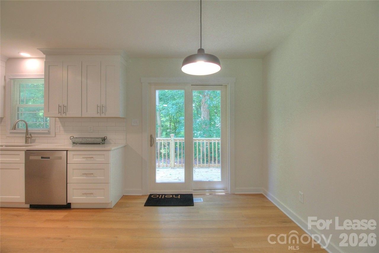 616 Anne Ave - Photo 6 of 23