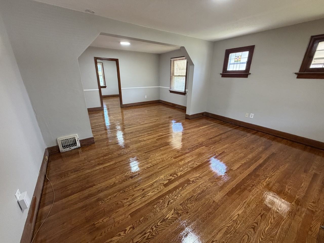 5324 Fletcher St #1 - Photo 3 of 10