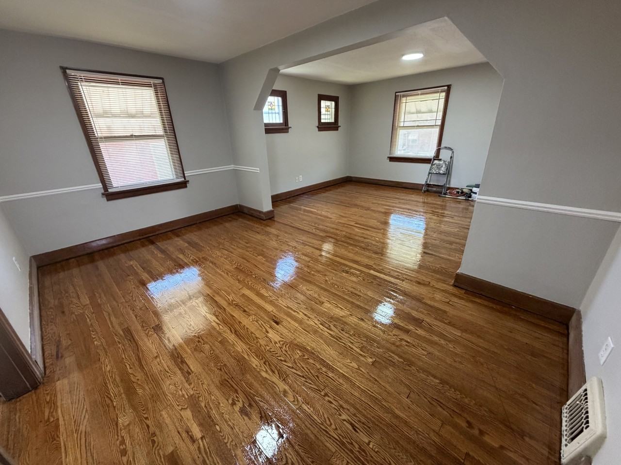 5324 Fletcher St #1 - Photo 4 of 10