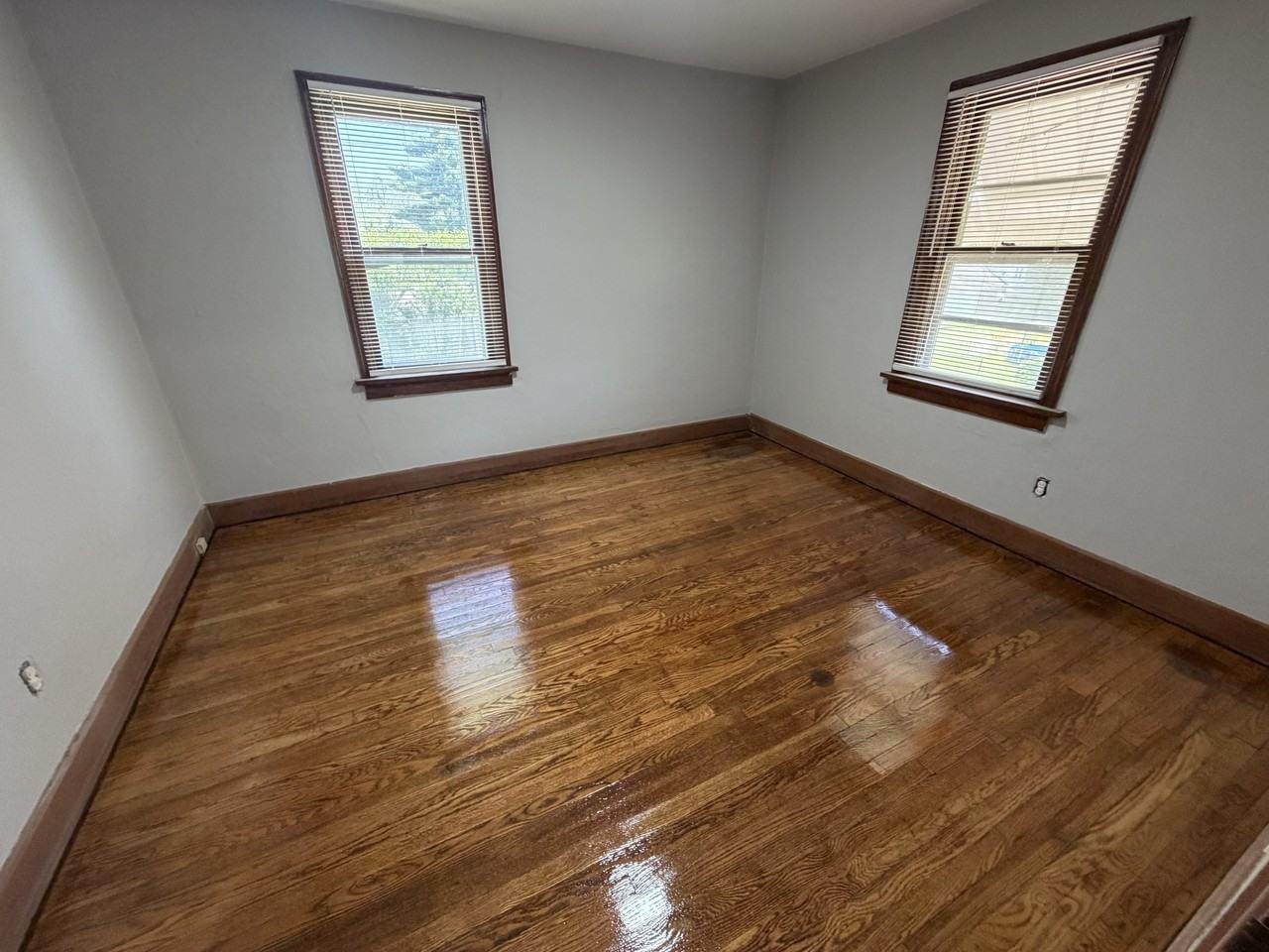 5324 Fletcher St #1 - Photo 5 of 10