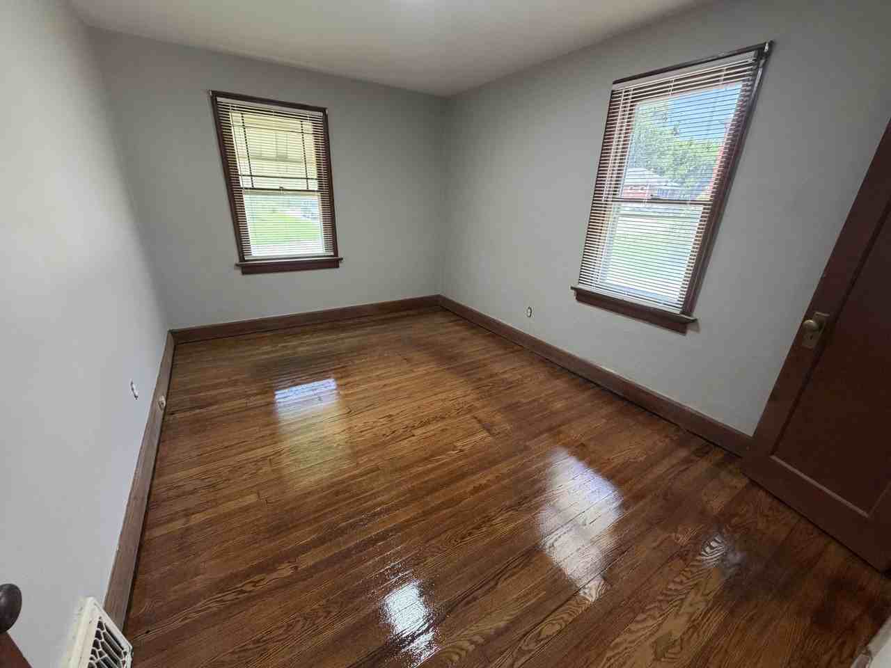 5324 Fletcher St #1 - Photo 6 of 10