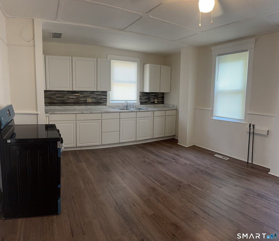 216 High St - Photo 5 of 13