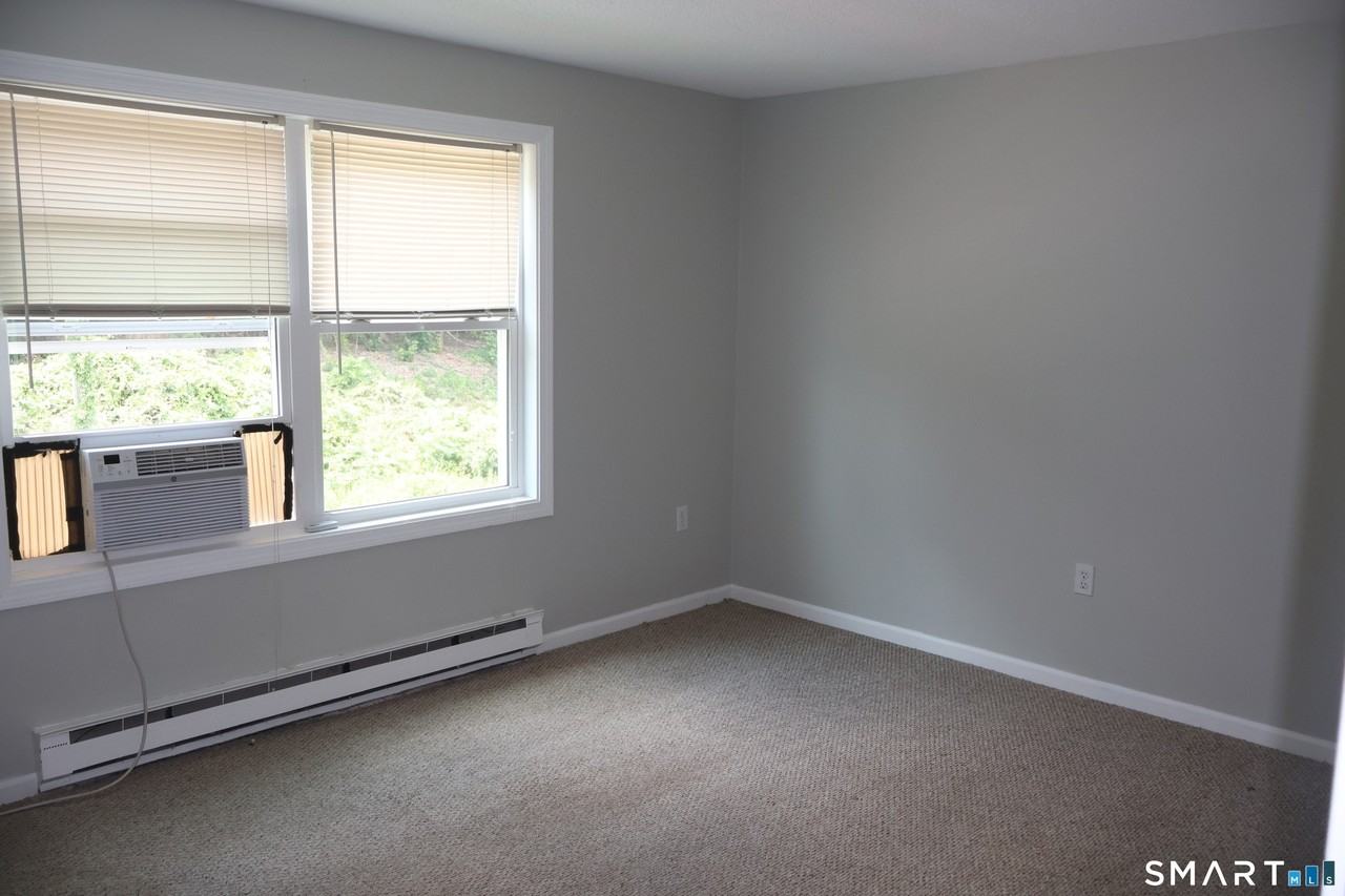 1241 East St #C3 - Photo 7 of 12
