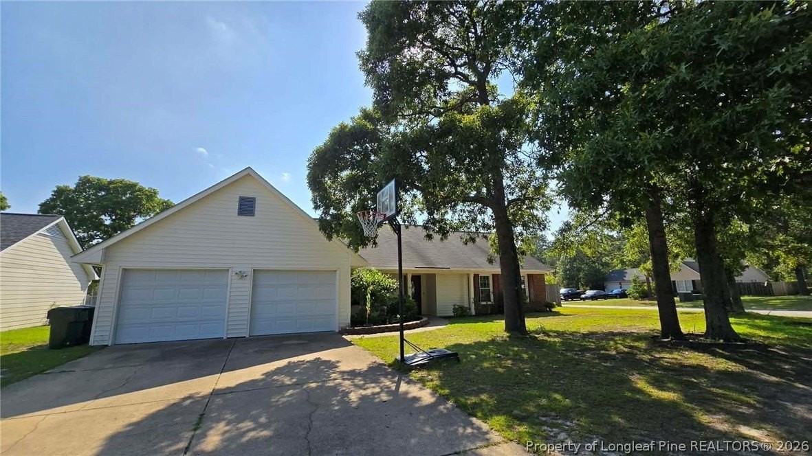 700 Rim Rd - Photo 2 of 38
