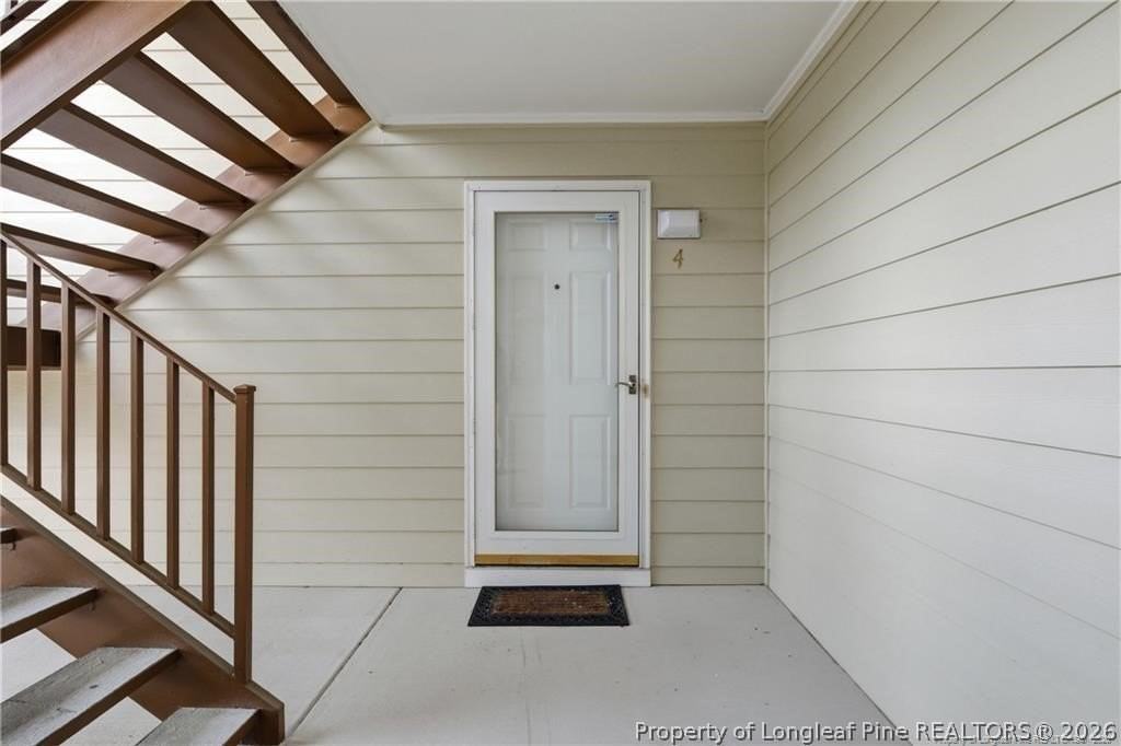 401 Meadowland Ct #4 - Photo 3 of 19