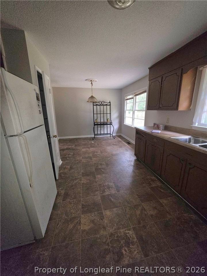 434 Homestead Dr - Photo 6 of 14