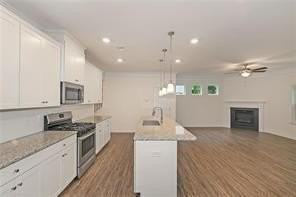 124 Bryon Ln - Photo 2 of 6
