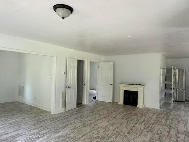 210 W James Cir - Photo 4 of 14