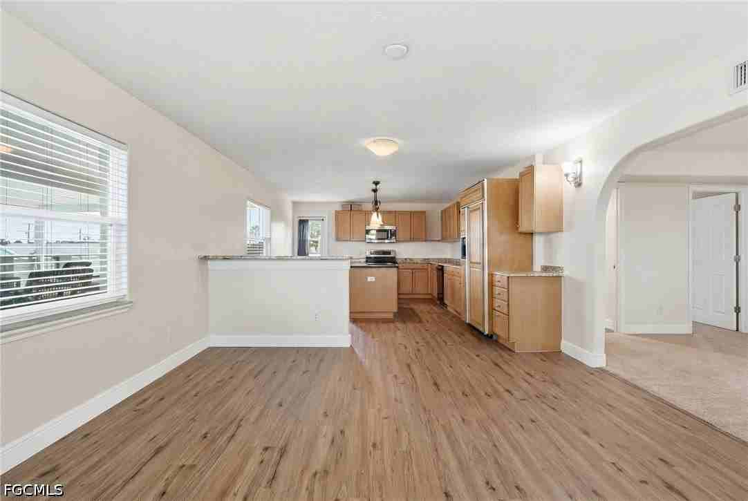 2342 Barden St - Photo 7 of 33