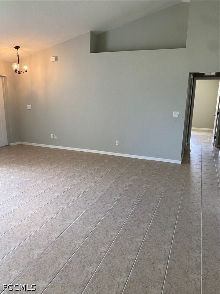 1732 Sw 31st Ln - Photo 6 of 23