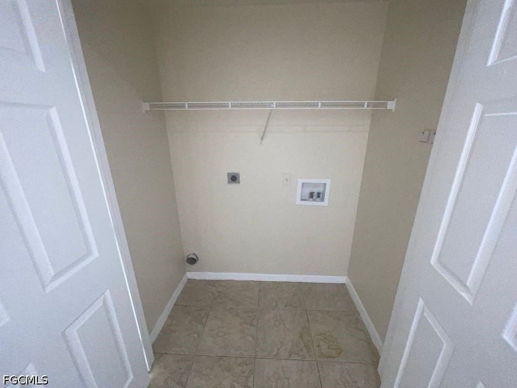 210 Hightower Ave S - Photo 5 of 14